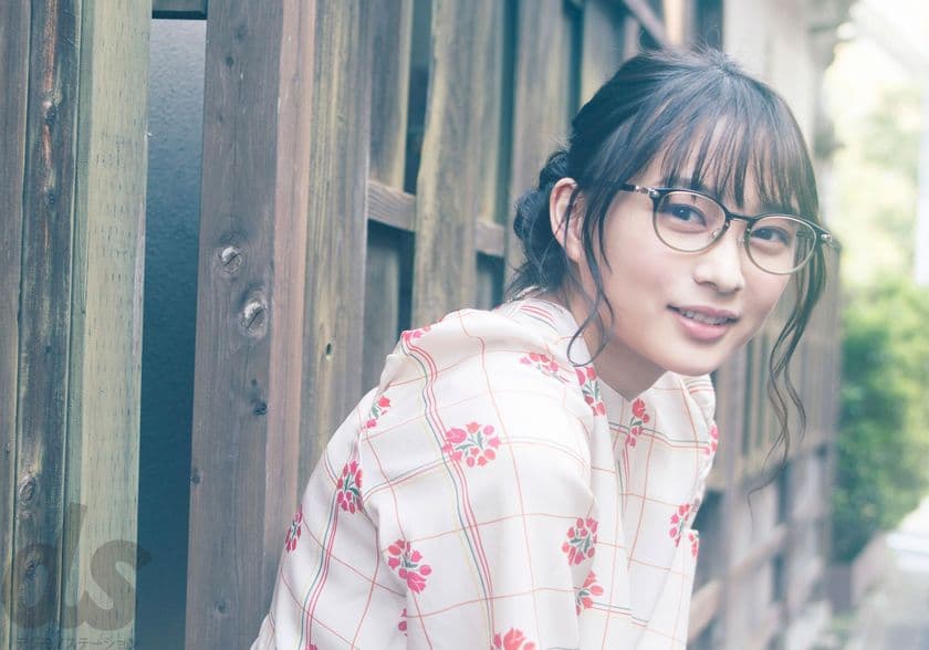メガネグラビア「ビジョメガネ」に
次代を担う乃木坂46メンバー・鈴木絢音が登場！
電子雑誌『デジモノステーション』2018年 6月号 4月25日（水）発売