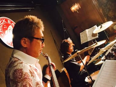 店内演奏中