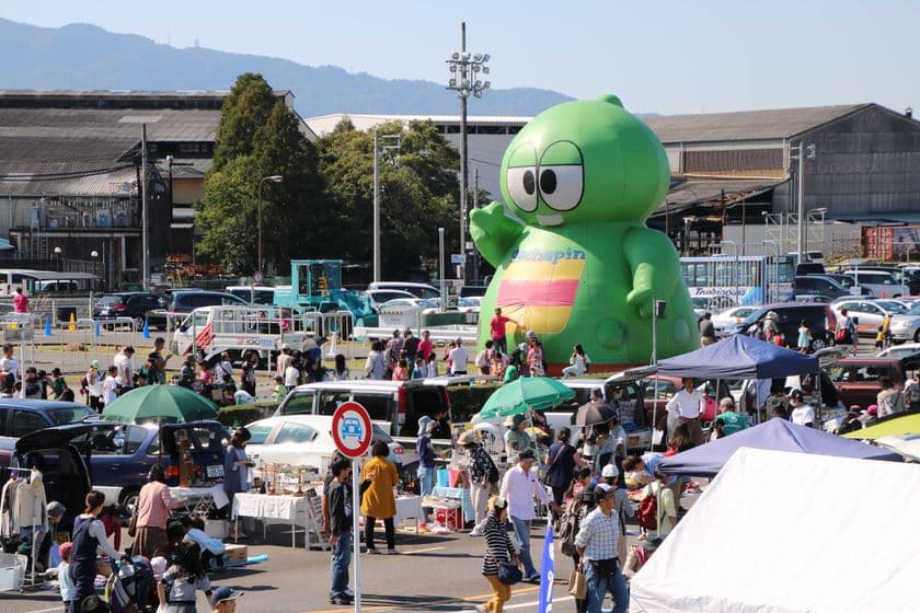 10月21日はみんなで仮装して滋賀・月の輪教習所に集合だ！
毎年約4,000人のイベントがハロウィン仕様にリニューアル