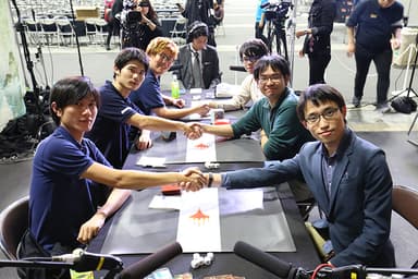 決勝戦、細川／三原／清水チーム vs. 行弘／佐藤／山本チーム
