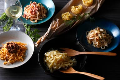 【Lunch & Dinner】出来立てパスタ 3種のソースで