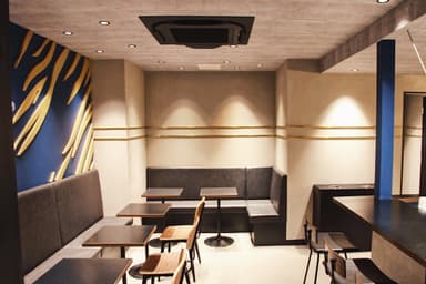 店内座席