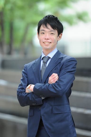 代表の酒井