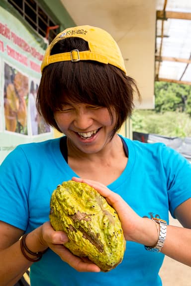 小方真弓 氏