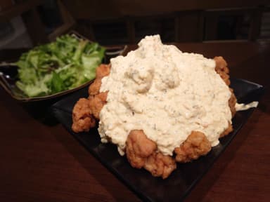 たっぷりタルタルをかけてもよし！