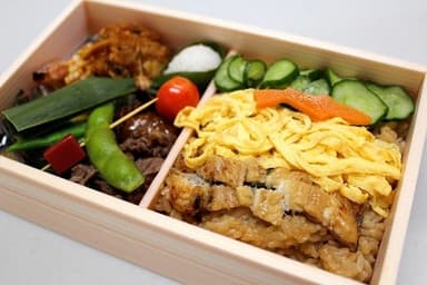 特製「淀川旬彩弁当」