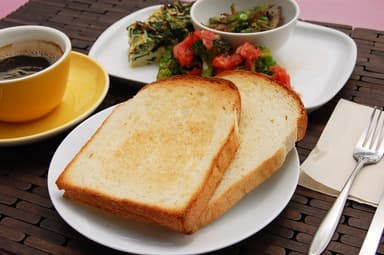 展開店舗イメージ　一例 小麦と酵母　濱田家