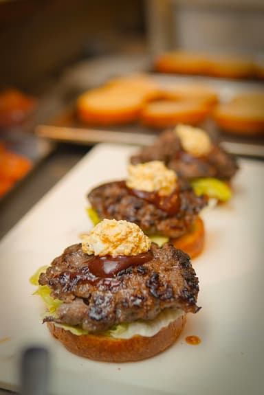 開発中のジビエバーガー