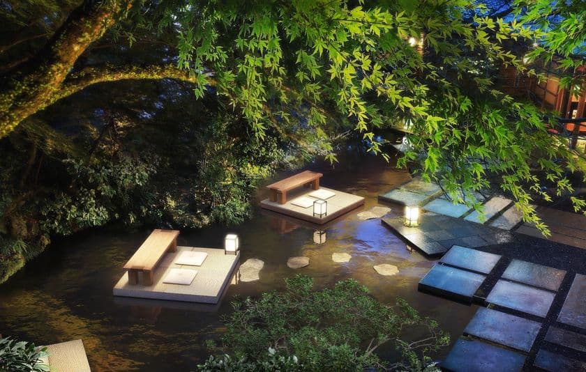 星のや京都
納涼床での演奏会や蚊帳の中での瞑想など、夏限定企画
水辺で楽しむ京都の夏の夜「奥嵐山の納涼滞在」開催
期間：2019年7月1日～8月31日