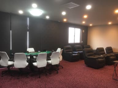 店舗内観(2)