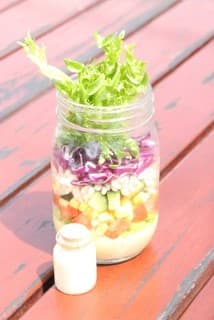 【朝食（ひよこ豆のフムスとジャーサラダ）イメージ】