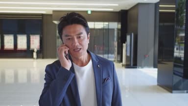 パッと見はイケメンプロデューサー