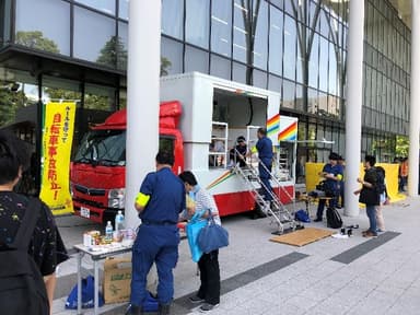↑昨年度の様子（明治大学中野キャンパスにて）