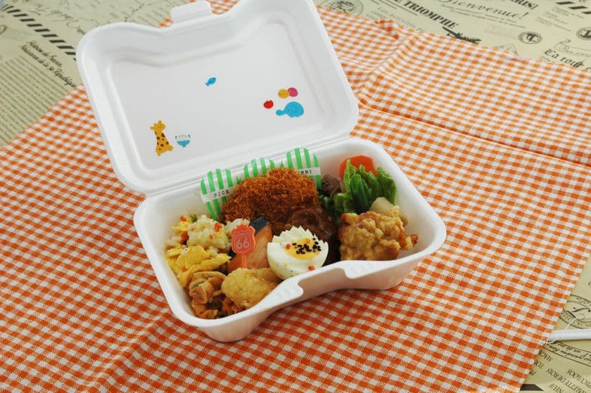 大宮市場内にある小学生まで無料で詰め放題の子ども食堂にて
6月からお子様向けの新メニューが週替わりで登場！