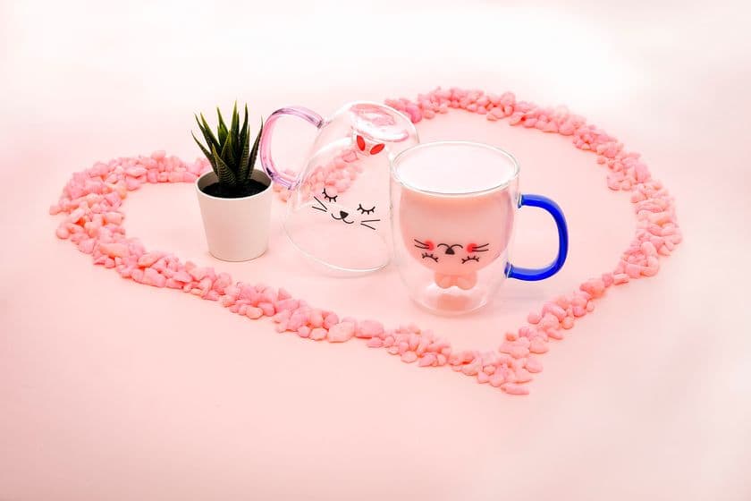 グラスブランド「GOODGLAS」初の取っ手付きマグ
「ねこマグ」「うさぎマグ」を6月14日(金)より販売開始！