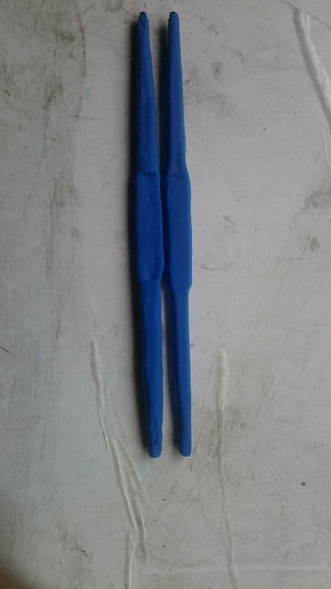 ラーメン屋店主は発明家！居眠り運転防止「超甘酸っぱいグミ」と
向きを揃える必要のない「両端が使える箸」の開発スタート！