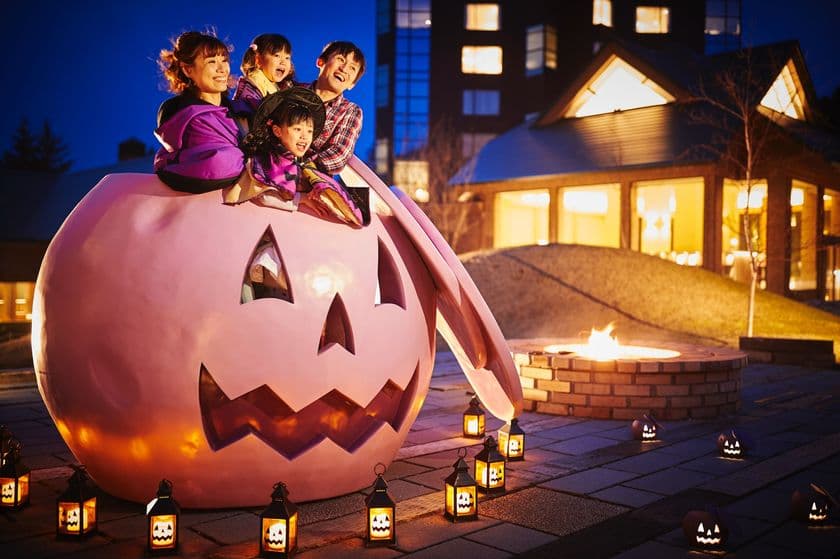 星野リゾート　リゾナーレ
「フォトリゾナーレ2019」開催
ハロウィンのフォトスポットで家族写真を撮影し投稿するフォトコンテスト
期間：2019年10月12日〜31日