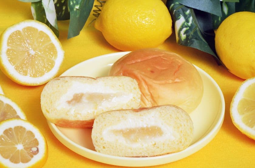 八天堂のくりーむパンに夏季限定・瀬戸内レモン味が登場！
大阪・神戸・岡山の店舗で8/1より販売開始！
