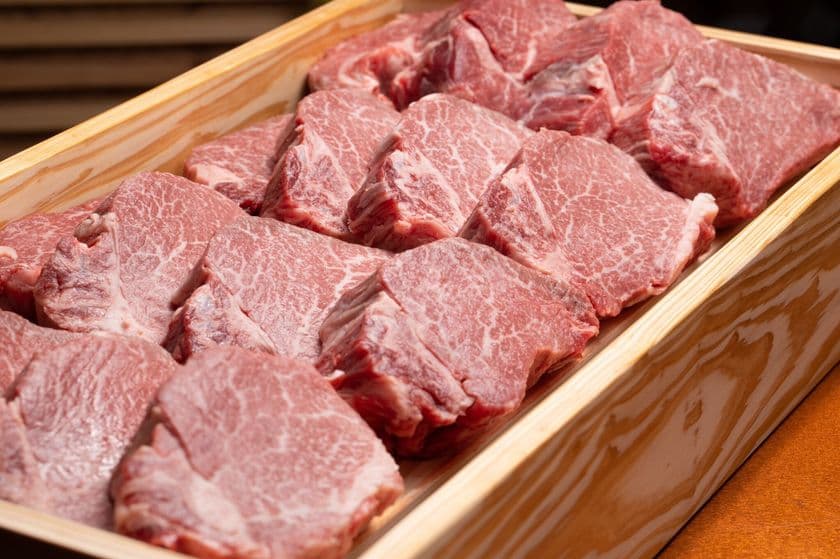 極上ヘレ肉専門 きみや が大阪北区に9月2日リニューアルオープン
　「完全個室」「完全予約制」「会員制」の贅沢空間