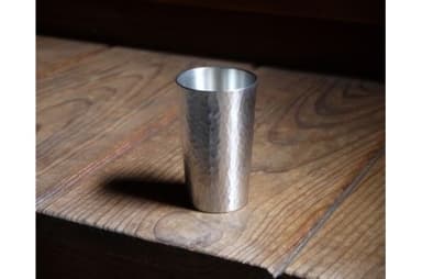 金属工芸品