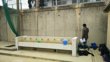 滝ノ水小学校(30周年記念でのタイル設置場所)