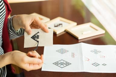 【界 津軽】こぎん刺し体験イメージ
