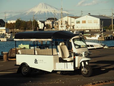 トゥクトゥク