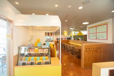 ドライブイン 熱海プリン食堂