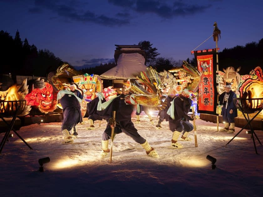 星野リゾート　青森屋
雪中で舞い、豊作を祈る郷土芸能「えんぶり」公演
公演日：2020年1月19日、26日、2月2日、9日