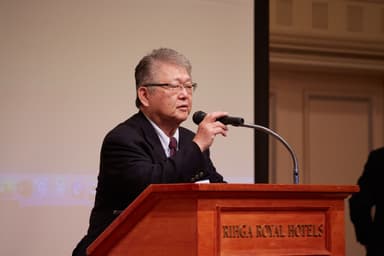 松澤佑次氏