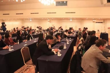 会議風景 3