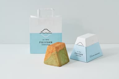 河口湖観光の手土産ギフトにも最適のオリジナルパッケージ