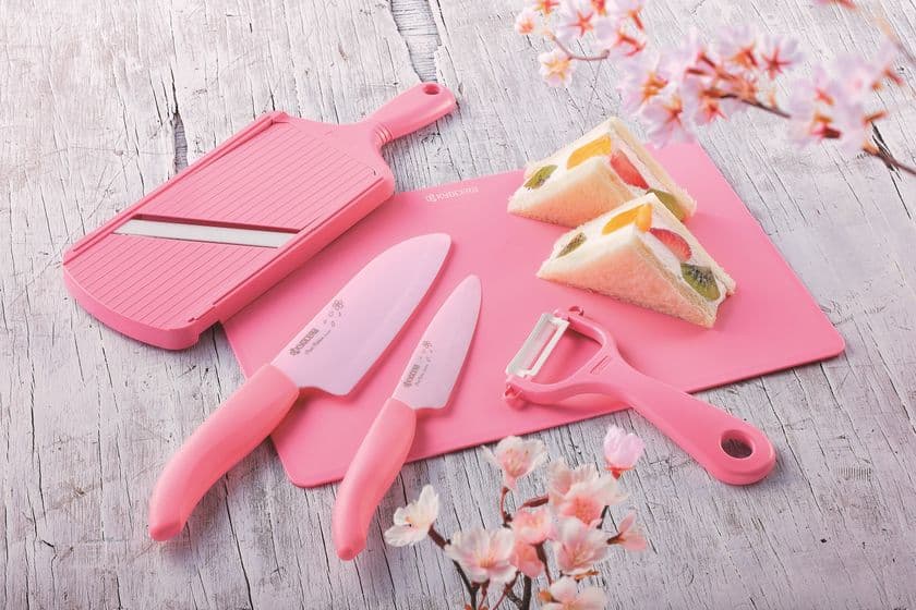 新生活を華やかに彩る　サクラキッチンシリーズ
2020年限定デザインを発売
