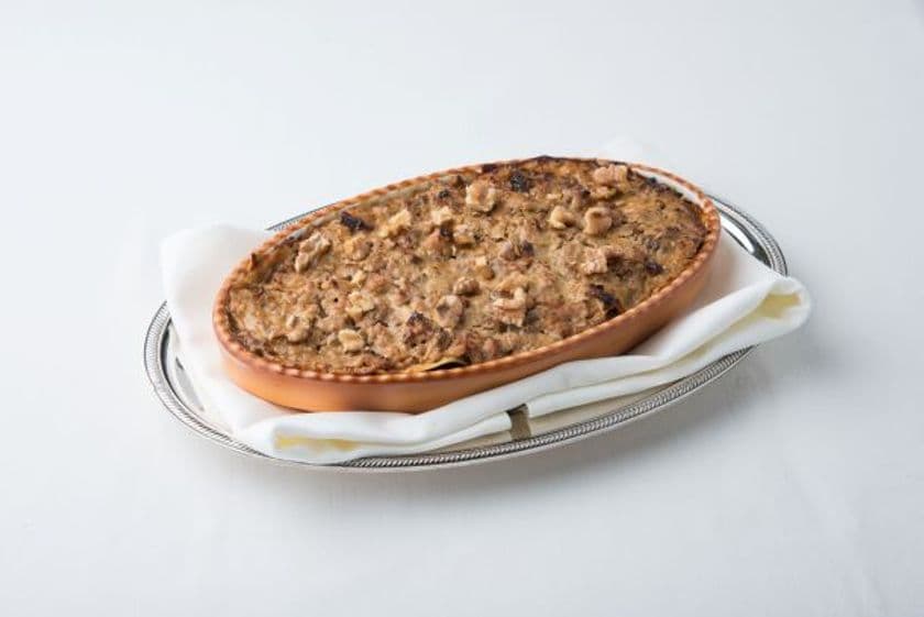 2019/20くるみの惣菜＆デリ新商品開発コンテスト
初代グランプリは
「クルミとナスと味噌のラザニア仕立て
(ホテルモントレ 福永 隆二氏)」に決定！