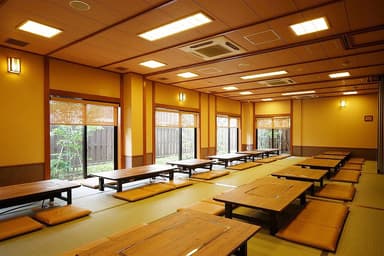 ゆったりくつろげる座敷