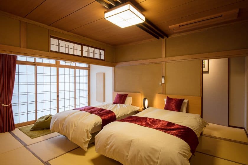 松本市・老舗温泉旅館が三密を回避し朝夕部屋食・源泉掛け流しの
半露天風呂付き客室で楽しむ“おこもり”新プランを販売開始