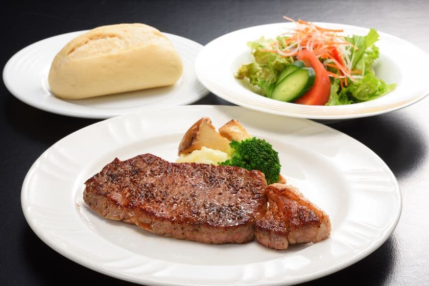 暑い夏はスタミナをつけて乗り切ろう！
仙台ガーデンパレスにて
ステーキ・カレー・うな重を特別価格で提供