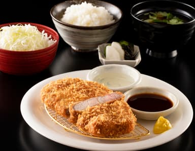 リブロースかつ定食
