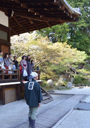 庭師によるご案内
