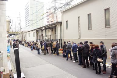 大阪の行列の様子