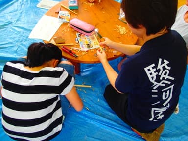 過去のお箸づくりの様子(3)