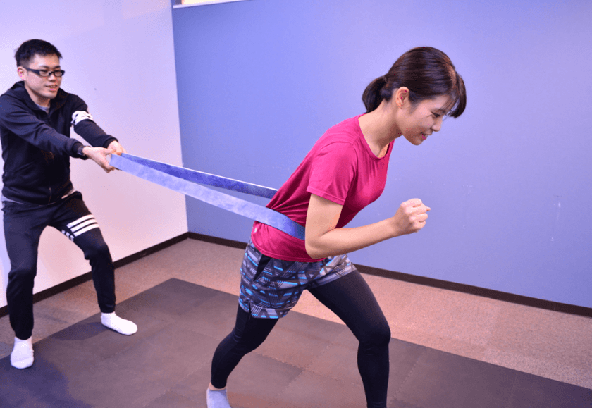 たった18分でダイエット！新常識トレーニングが横浜で話題の
「18ミニッツパーソナルトレーニングジム」が1周年
