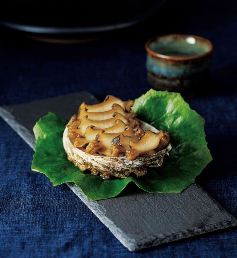 創業430余年の老舗魚商“鮑屋”が
初の直売ブランド「魚商 小田原六左衛門」を
ミナカ小田原に12月4日OPEN！通販サイトも同時開設
