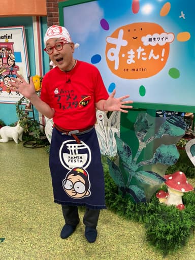 オリジナルTシャツを着用した森ちゃん