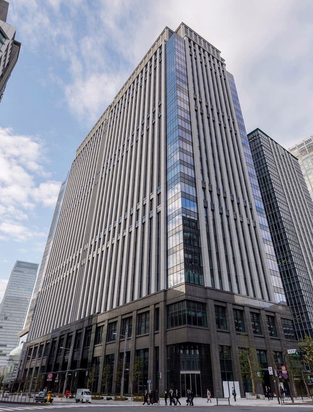 「鉄鋼ビルディング」
日本初(※1)の再生可能エネルギー由来電力100％導入の
大規模複合ビルにENEOS株式会社と電気需給契約を締結