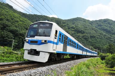 急行列車イメージ1