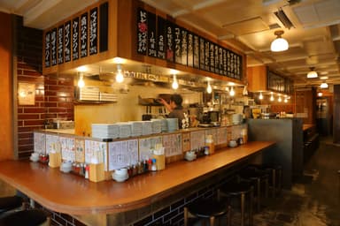 飲めば飲むほど安くなるドン安ハイボールが大人気