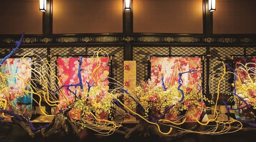 【あべのハルカス近鉄本店】
「華道家 假屋崎省吾の世界展2021
inあべのハルカス 近鉄アート館」
３月３日（水）～14日（日）開催します
