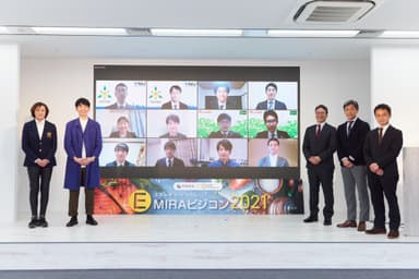 メイン