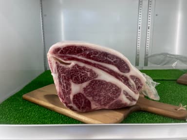 お肉が売りです！
